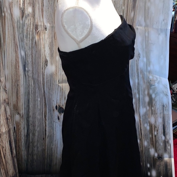 Andrea Polizzi for Rex Lester “Little Black Dress” - Picture 4 of 11